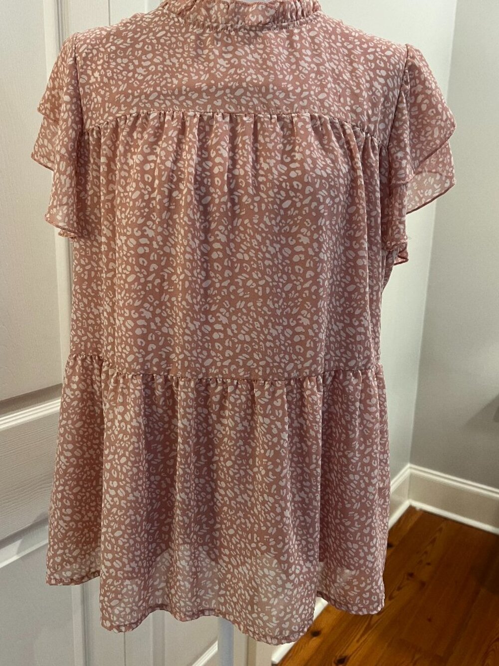 PRETTYGARDEN Pink Floral Chiffon Mock Neck Blouse Size M